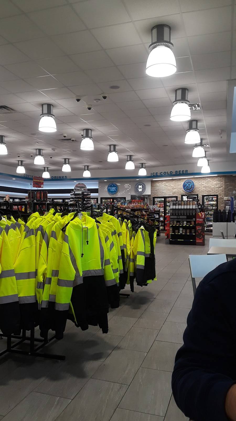 Subway Restaurants | restaurant | 856 Frank Rd, Columbus, OH 43223, USA | 6143407043 OR +1 614-340-7043