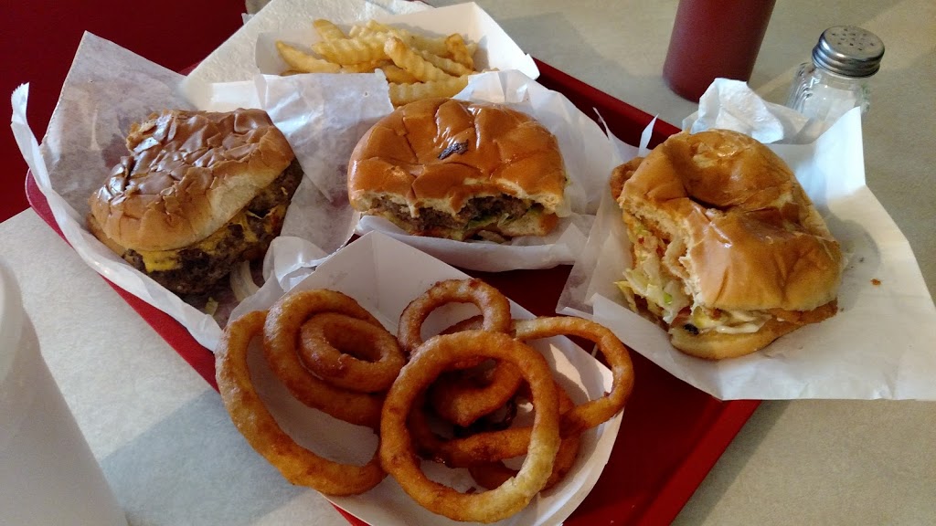 Diamond Drive In | restaurant | 1206 W Main St, Clarksville, AR 72830, USA | 4797542160 OR +1 479-754-2160