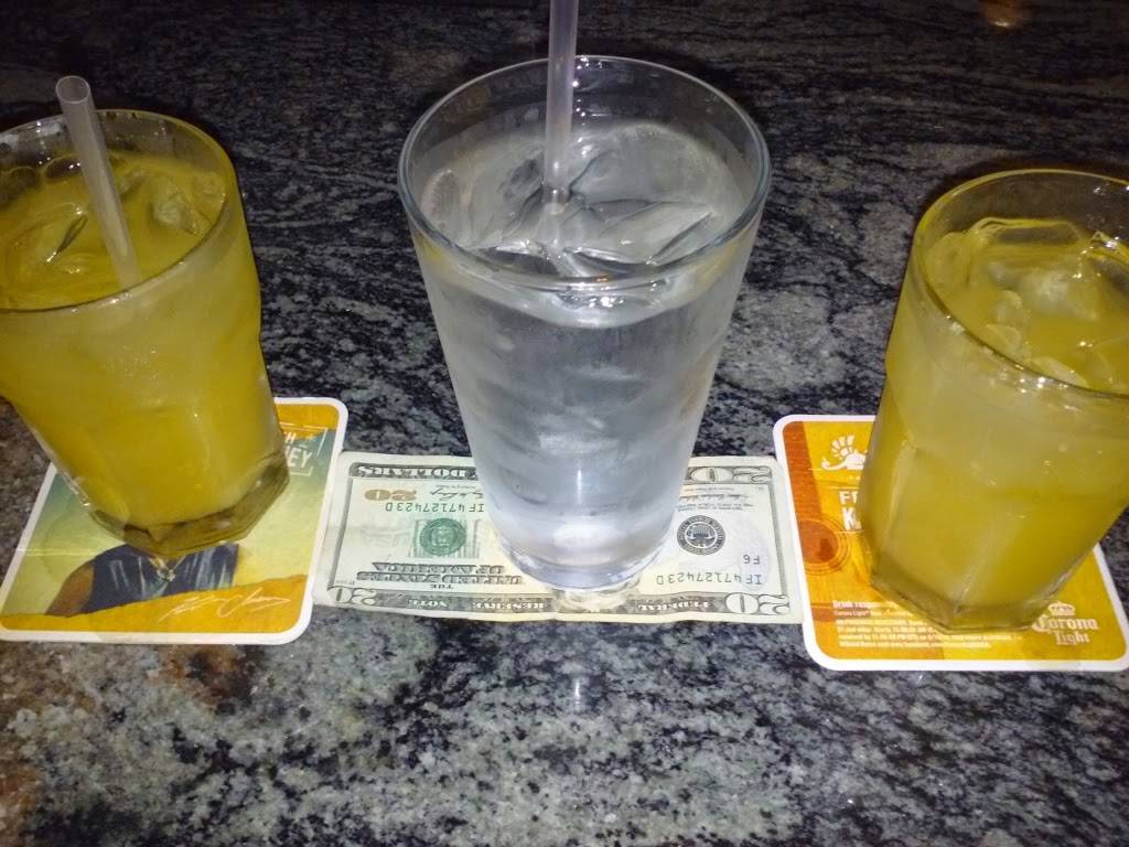 Gearheads Grub & Pub | restaurant | 5145 Farm to Market 1960 Rd W, Houston, TX 77069, USA | 2818808797 OR +1 281-880-8797