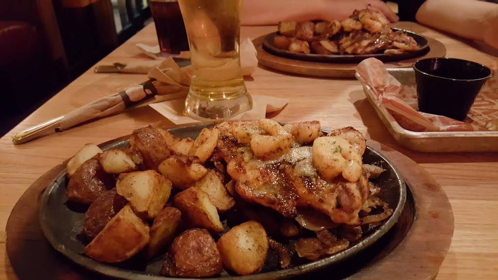 Applebees Grill + Bar | restaurant | 3819 Carpenter Rd, Ypsilanti, MI 48197, USA | 7349737440 OR +1 734-973-7440