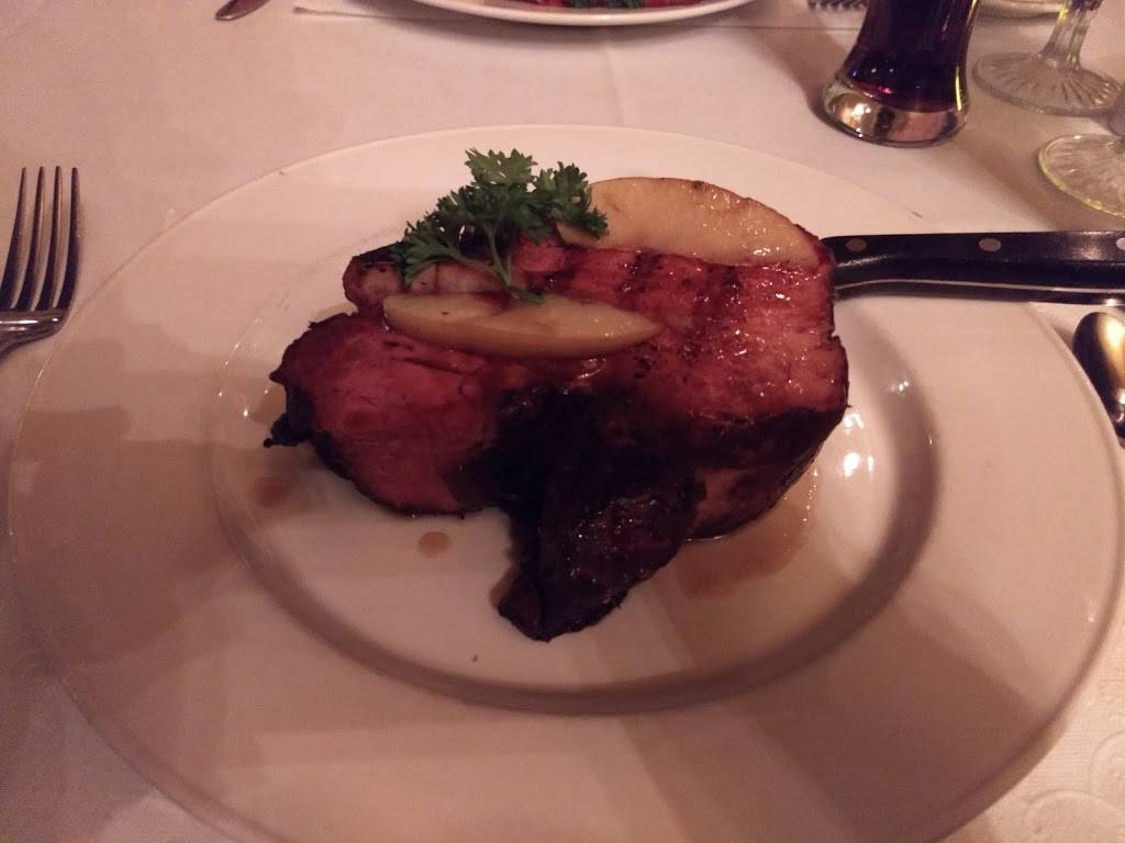 Charcoal Oven Restaurant | restaurant | 4400 Golf Rd, Skokie, IL 60076, USA | 8476758062 OR +1 847-675-8062