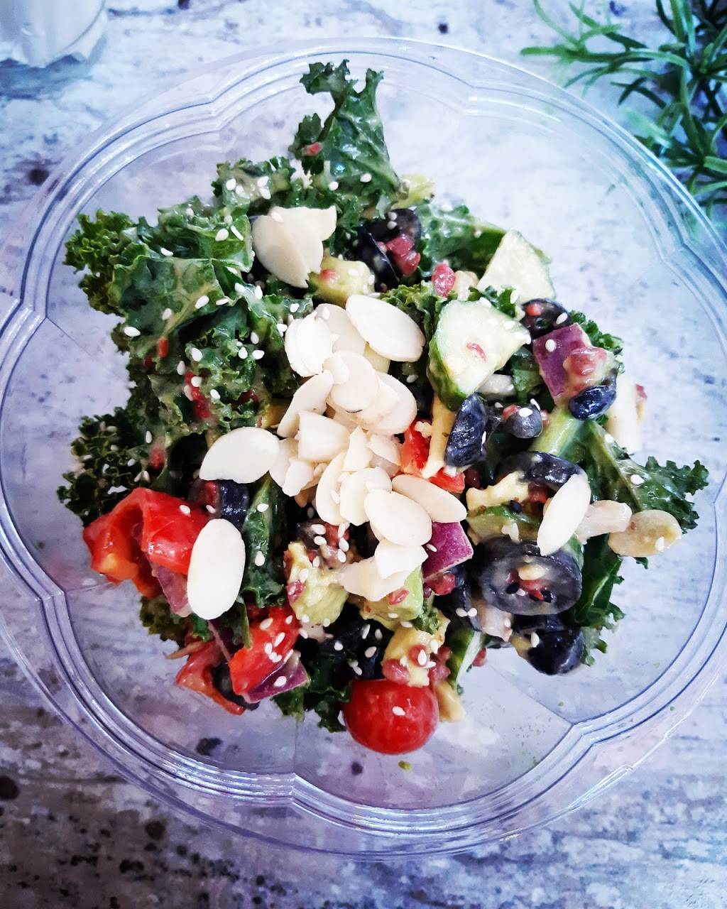 Pick N Juice | restaurant | 19001 Chemin Notre Dame, Mirabel, QC J7J 0T1, Canada | 4504198000 OR +1 450-419-8000