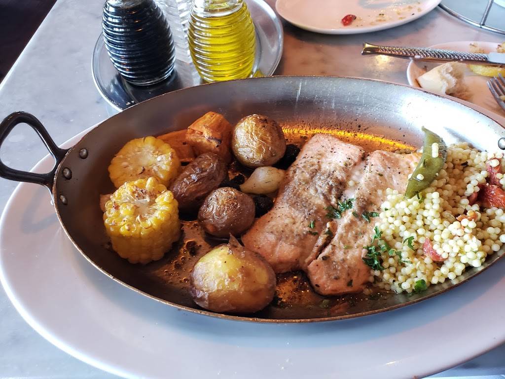 The Dead Fish | restaurant | 20050 San Pablo Ave, Crockett, CA 94525, USA | 5107873323 OR +1 510-787-3323