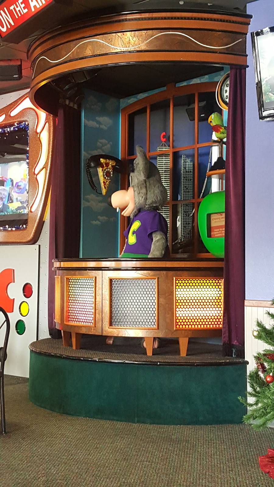 Chuck E. Cheeses | restaurant | 2821 Pacific Coast Hwy, Torrance, CA 90505, USA | 3103268470 OR +1 310-326-8470