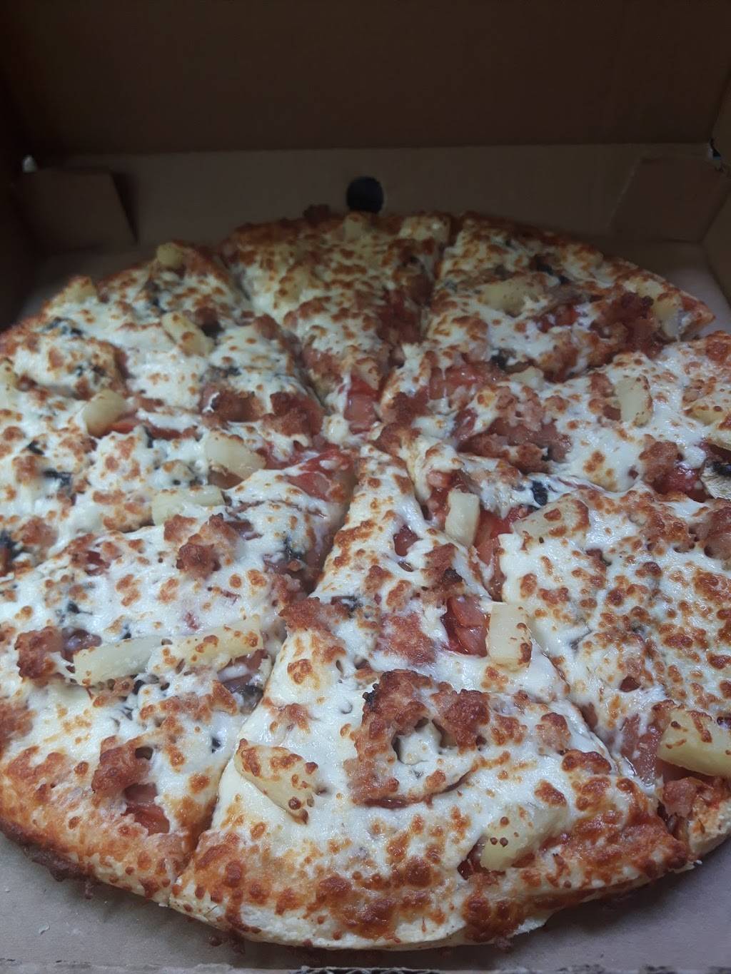 Godfather Pizza | restaurant | 950 Queen St, Kincardine, ON N2Z 2Y2, Canada | 5193964444 OR +1 519-396-4444