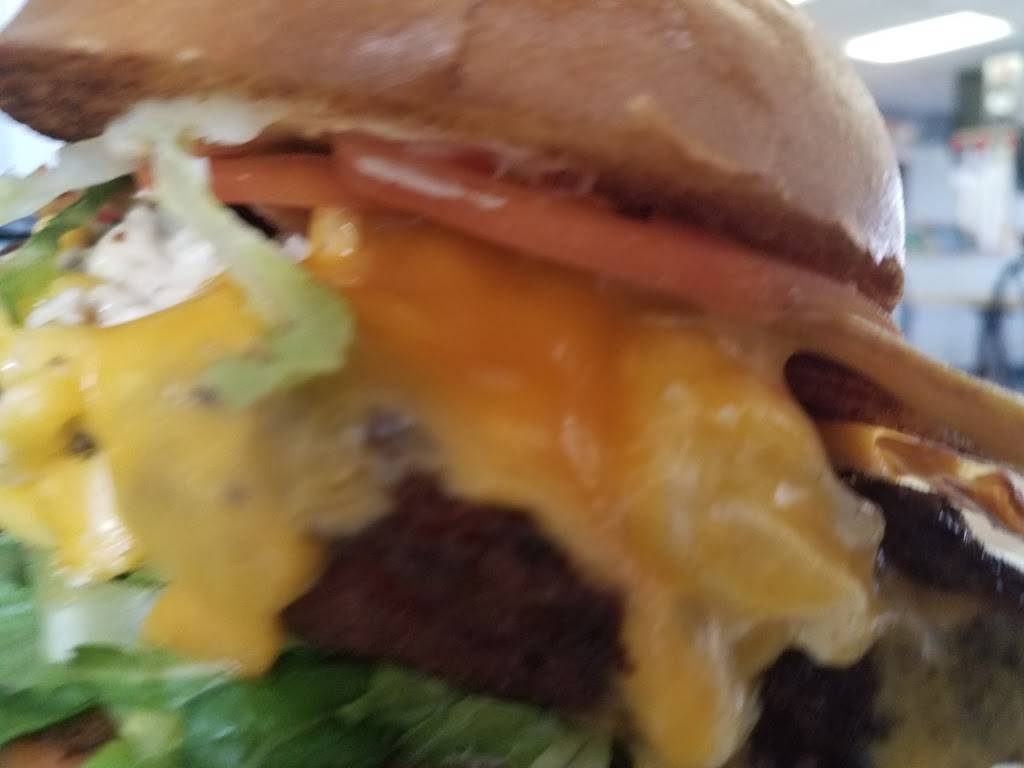 Adamms Airport Deli | restaurant | 891 Elkridge Landing Rd # 180, Linthicum Heights, MD 21090, USA | 4108504333 OR +1 410-850-4333