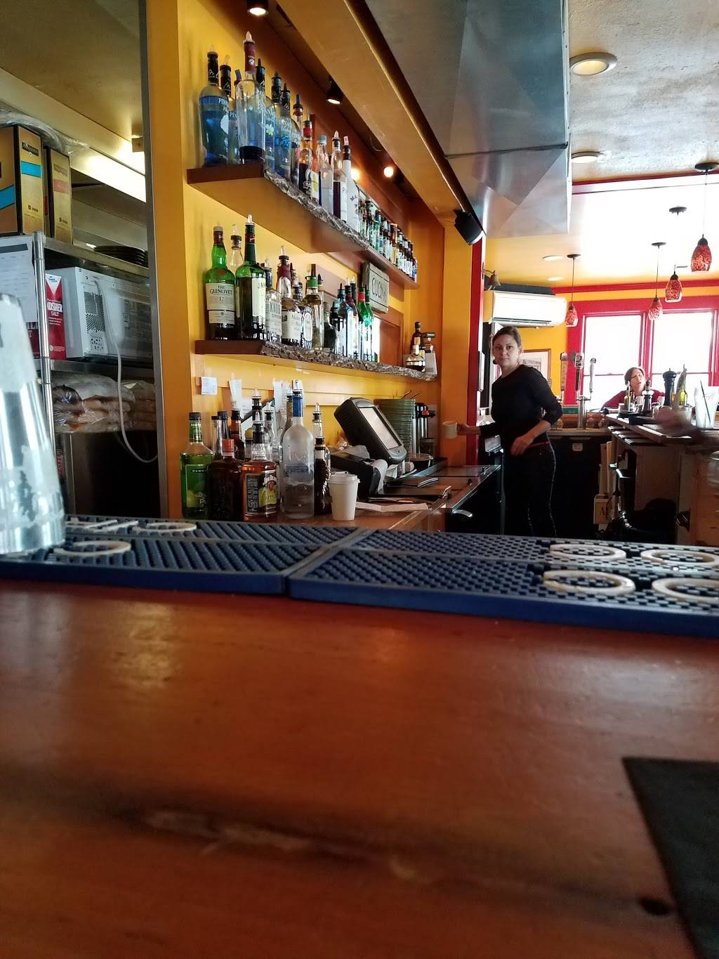 Petrillos | restaurant | 15 Depot St, Freeport, ME 04032, USA | 2078656055 OR +1 207-865-6055