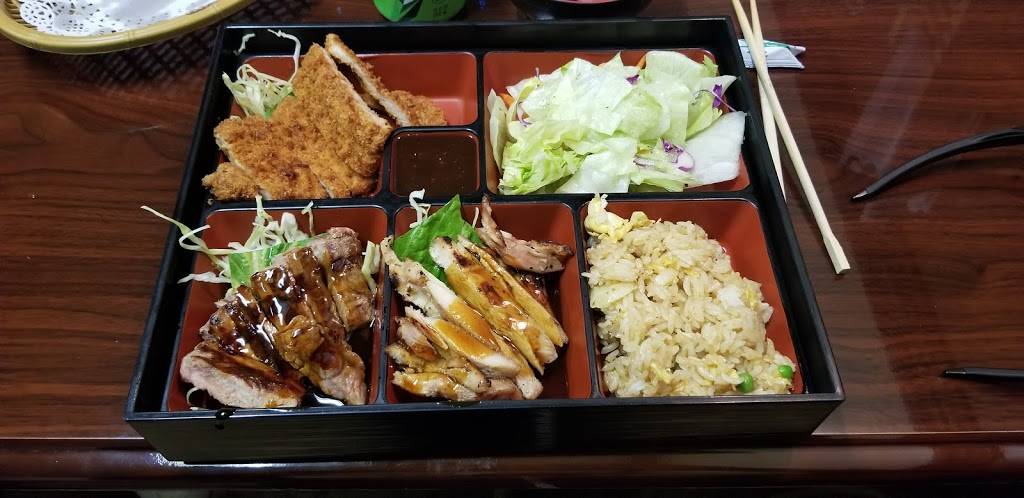 Teriyaki Town and Sushi (Sushi Town) | restaurant | 3854 River Rd N, Salem, OR 97303, USA | 5033935118 OR +1 503-393-5118