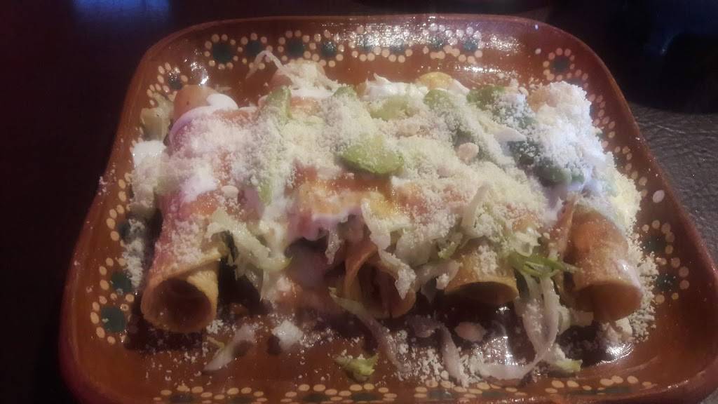 Menuderia y Cabeza de Res El Sol de Guadalajara | restaurant | Local 5B, Plaza El Dorado Act 1149, Hermenegildo Galeana 23521, El Dorado Residencial, Heroes de Independencia, 22205 Tijuana, B.C., Mexico | 016648304965 OR +52 664 830 4965