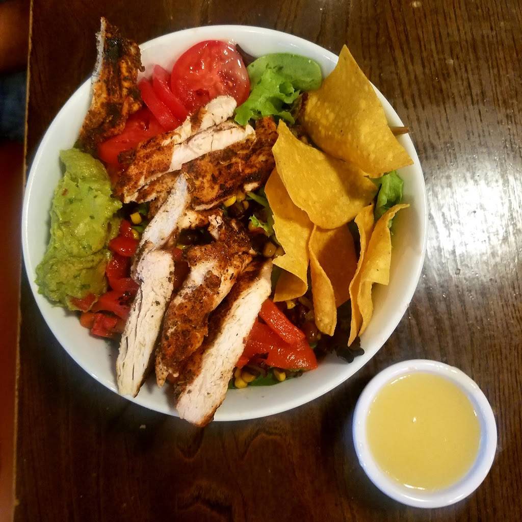 Vickerys Bar & Grill - Glenwood Park | restaurant | 933 Garrett St #101, Atlanta, GA 30316, USA | 4046278818 OR +1 404-627-8818