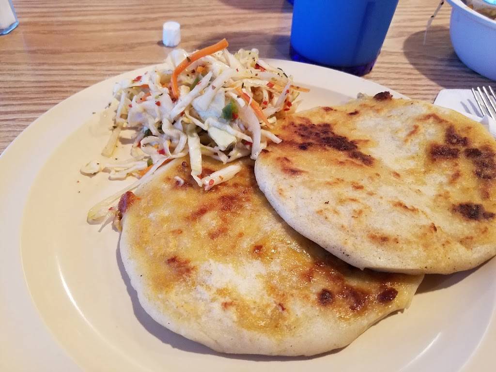 El Pulgarcito | restaurant | 5921 Merriam Dr, Merriam, KS 66203, USA | 9133843887 OR +1 913-384-3887