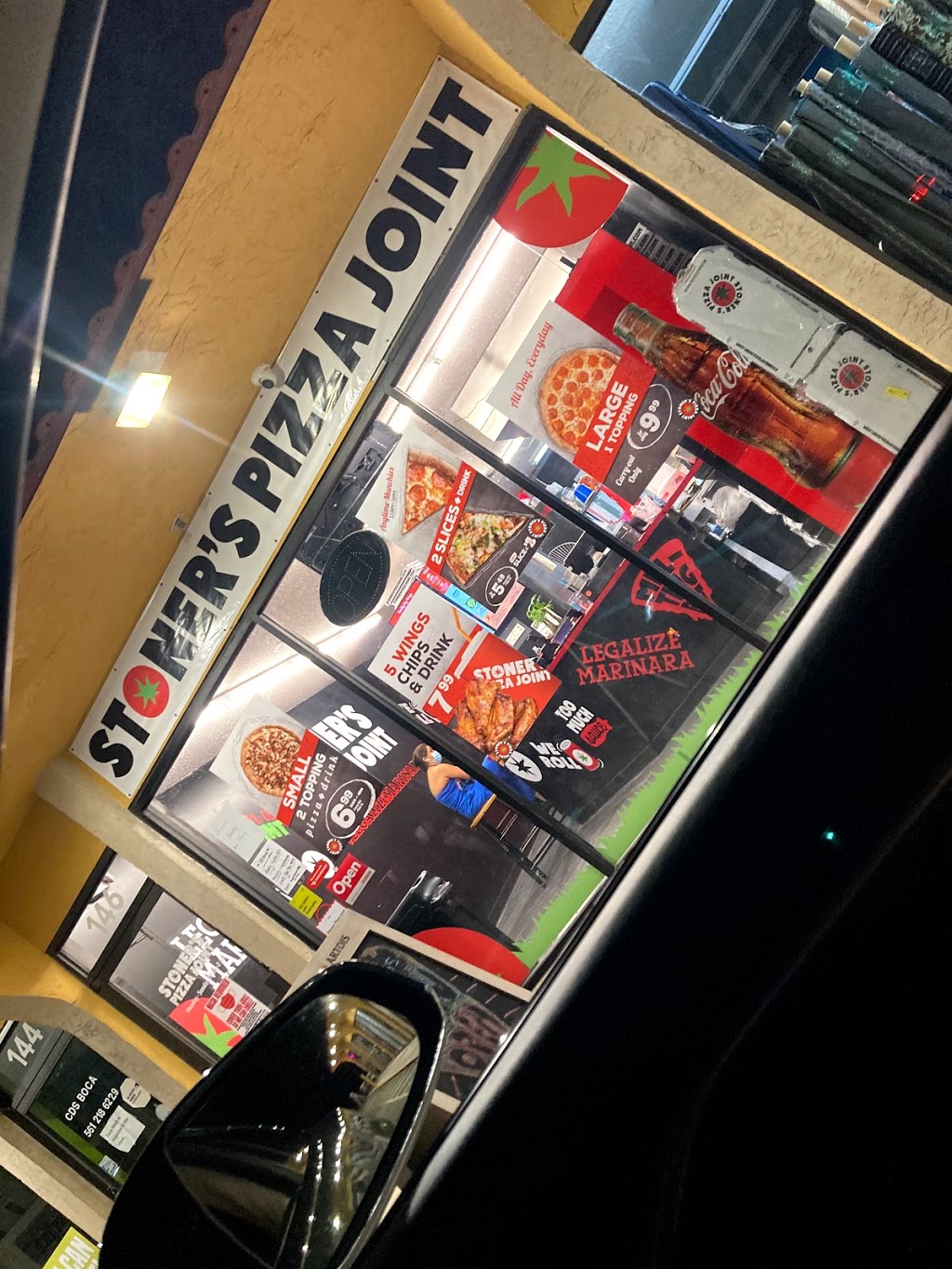 Stoners Pizza Joint | restaurant | 146 NW 20th St, Boca Raton, FL 33431, USA | 5617569155 OR +1 561-756-9155