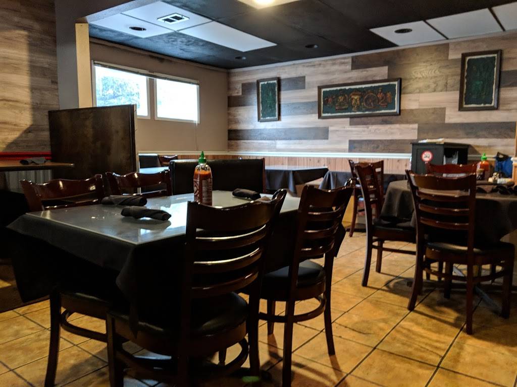 Thai Kitchen Restaurant | restaurant | 3009 Guadalupe St, Austin, TX 78705, USA | 5124742575 OR +1 512-474-2575