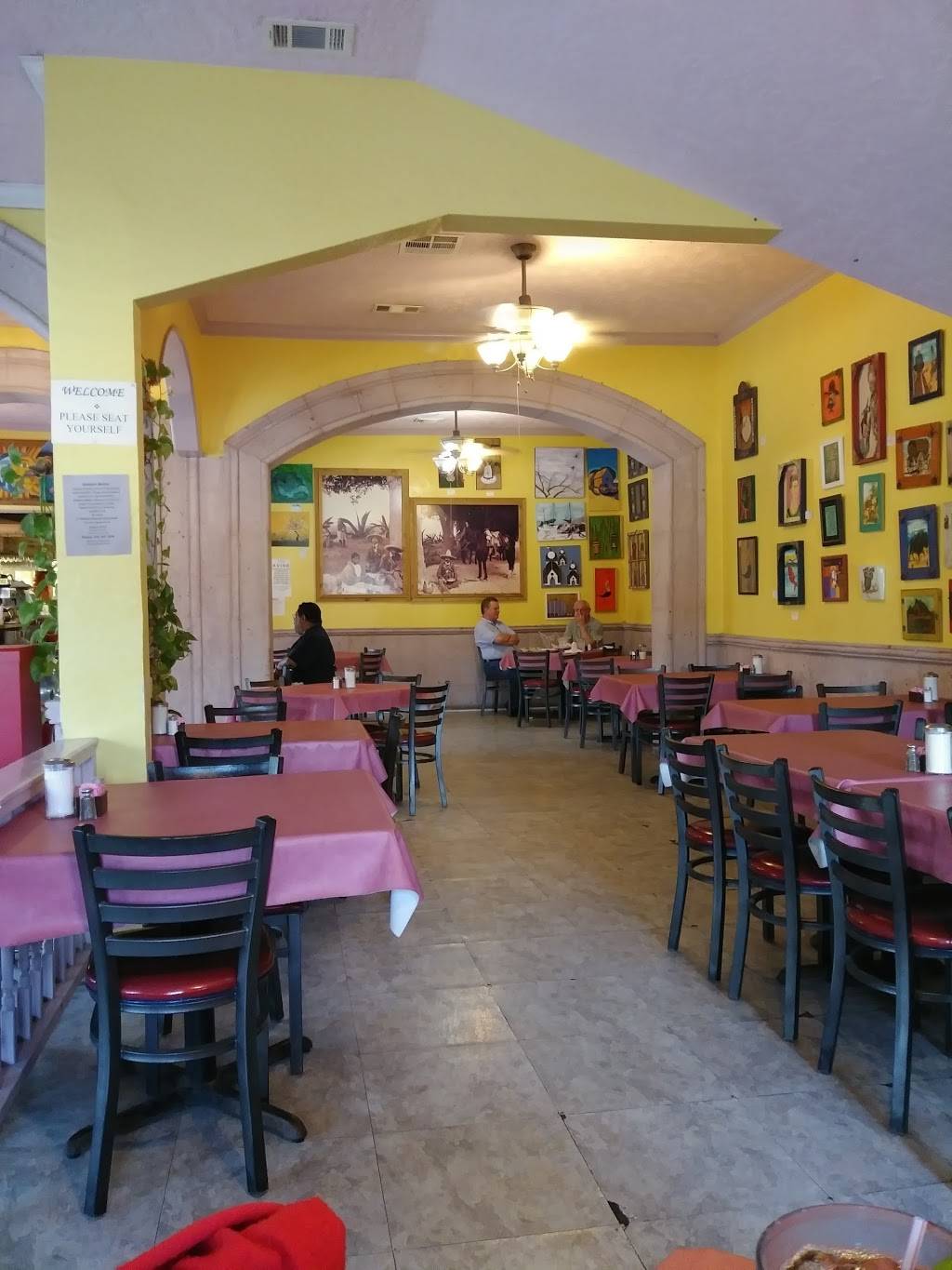 El Paraiso Mexican Restaurant | restaurant | 2320 Crocker St, Houston, TX 77006, USA | 7135240309 OR +1 713-524-0309
