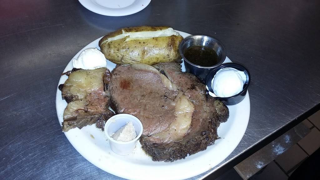 Breakers | restaurant | 967 N Straits Hwy, Topinabee, MI 49791, USA | 2312387544 OR +1 231-238-7544