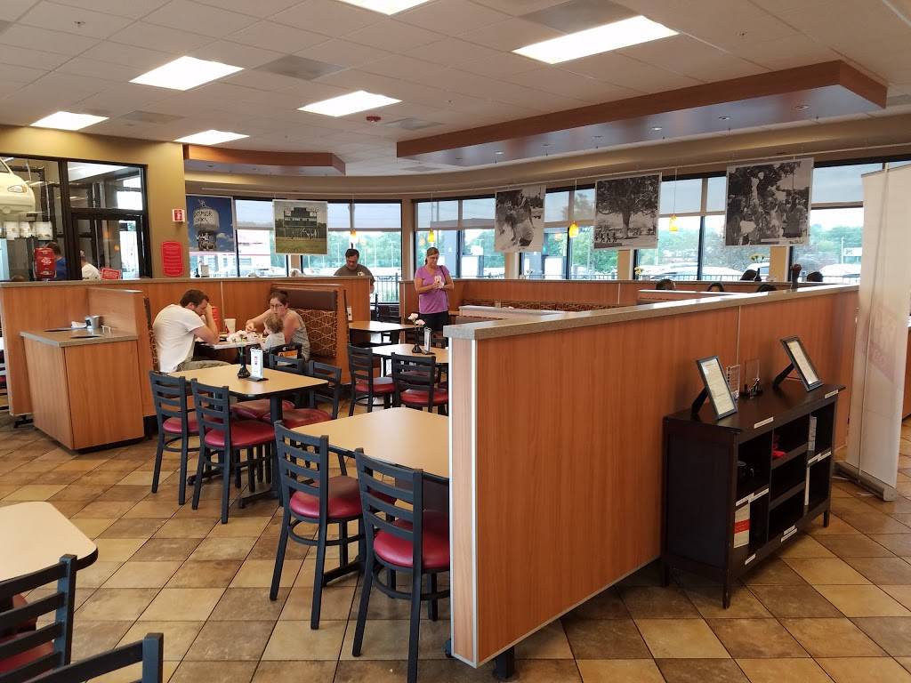Chick-fil-A | restaurant | 286 Turnpike Rd, Westborough, MA 01581, USA | 5083668407 OR +1 508-366-8407