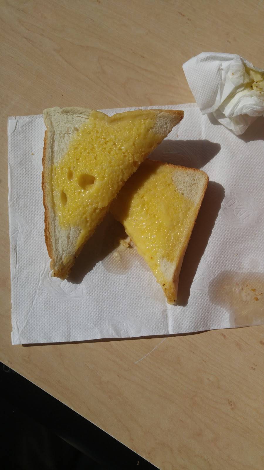 Dairy Queen Grill & Chill | restaurant | 4026 Taylorsville Rd, Louisville, KY 40220, USA | 5024540409 OR +1 502-454-0409