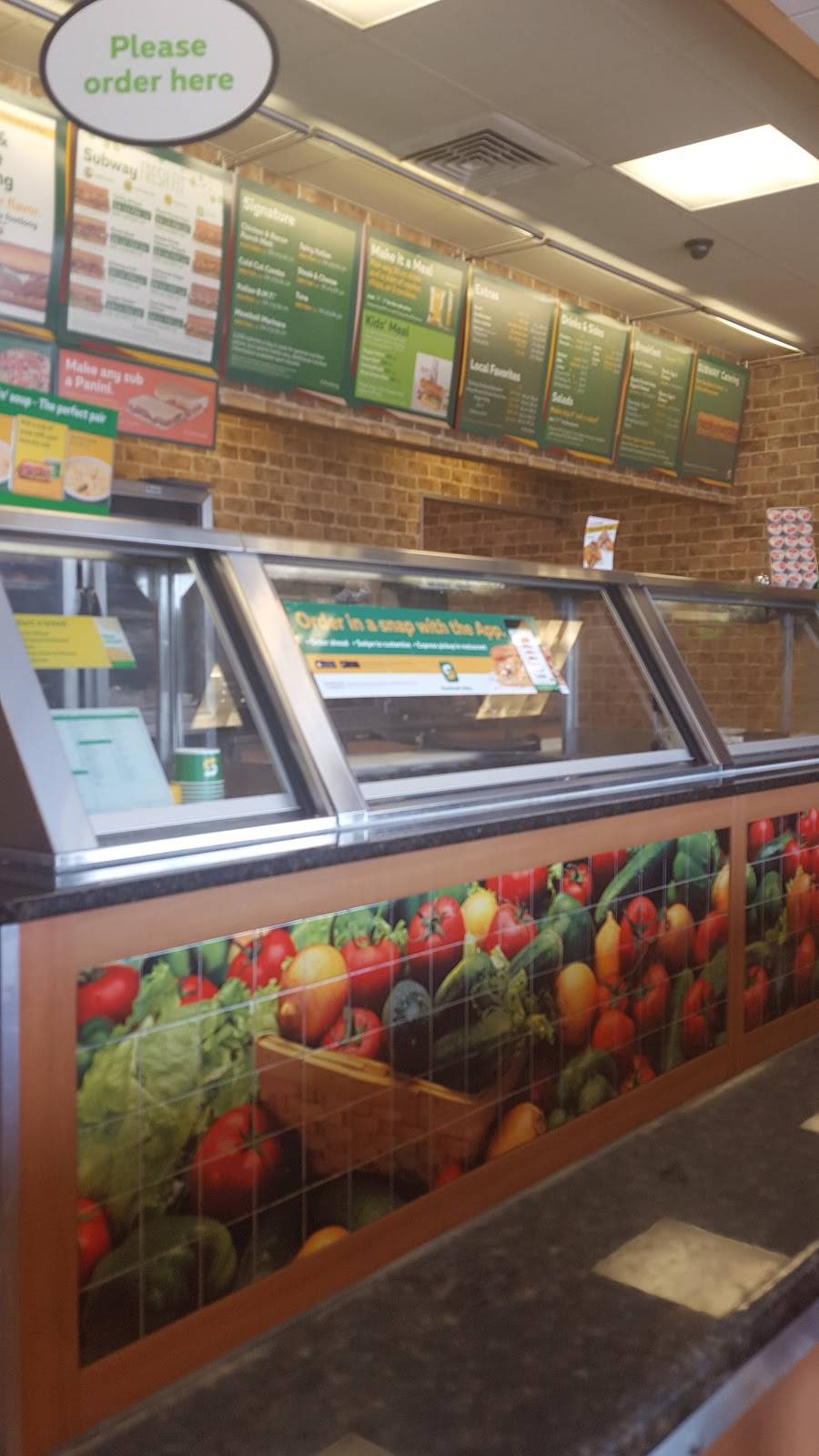Subway Restaurants | restaurant | 822 Ridge Rd Ste C, Munster, IN 46321, USA | 2198365252 OR +1 219-836-5252