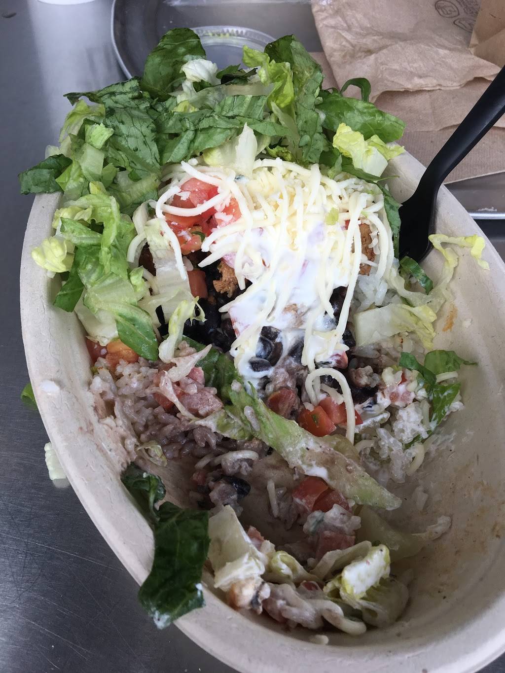 Chipotle Mexican Grill | restaurant | 5545 N Main St, Mishawaka, IN 46545, USA | 5742713353 OR +1 574-271-3353