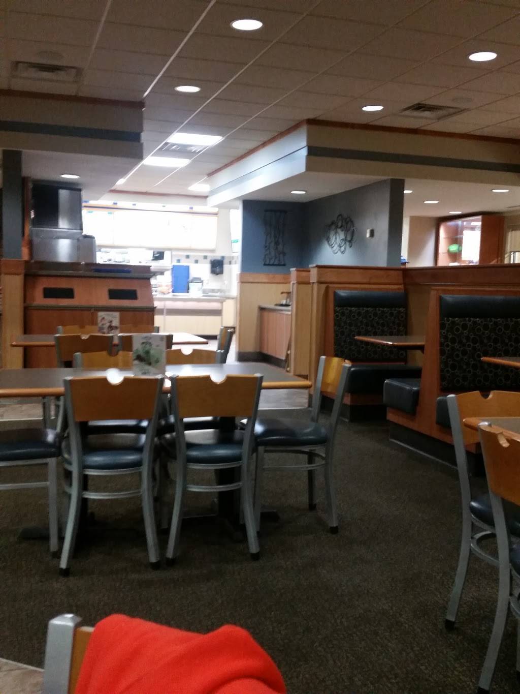 Culvers | restaurant | 4011 38th Ave, Moline, IL 61265, USA | 3097970226 OR +1 309-797-0226