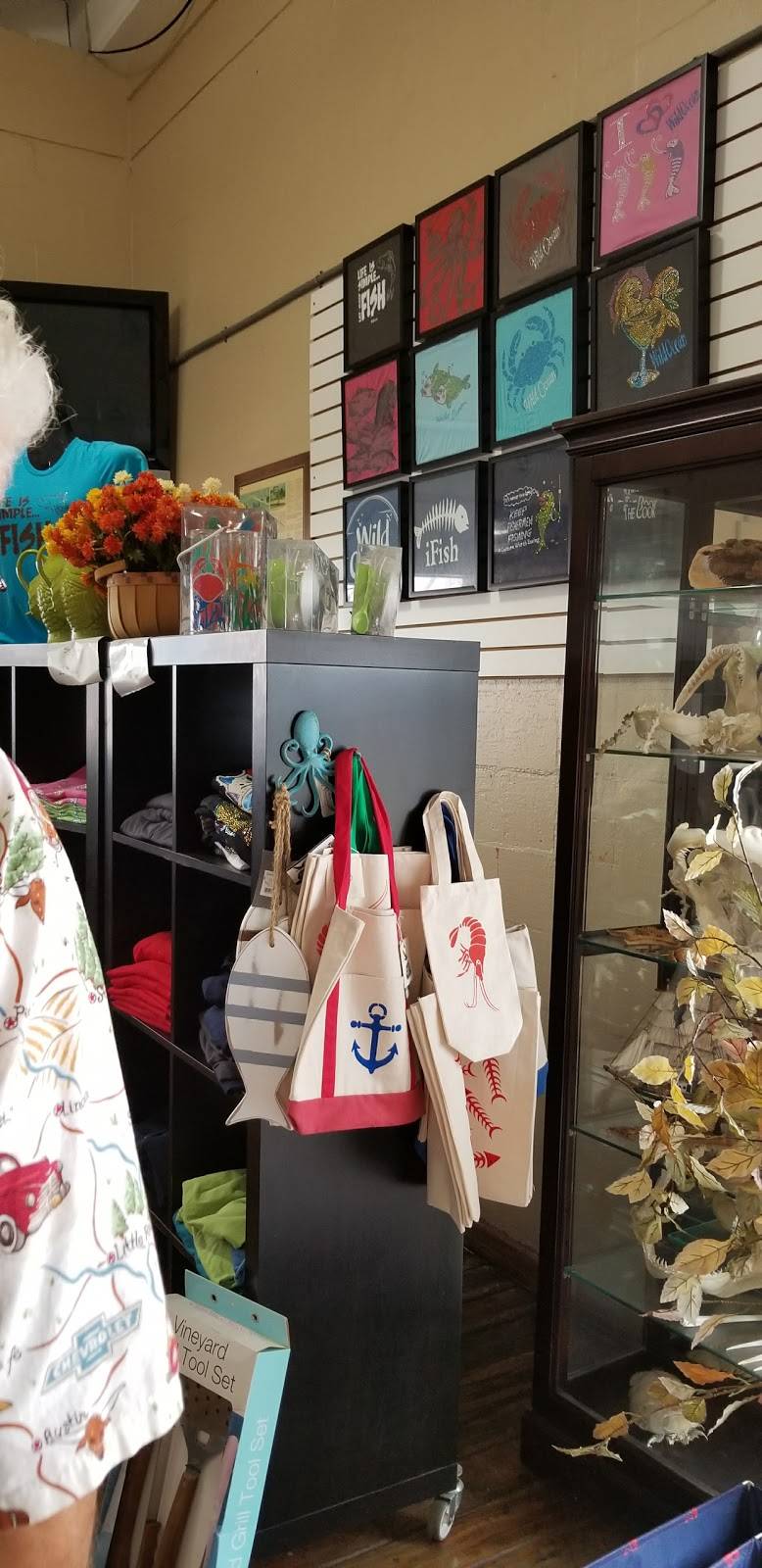 Wild Ocean Market | restaurant | 710 Bluewater Dr, Cape Canaveral, FL 32920, USA | 3217832300 OR +1 321-783-2300