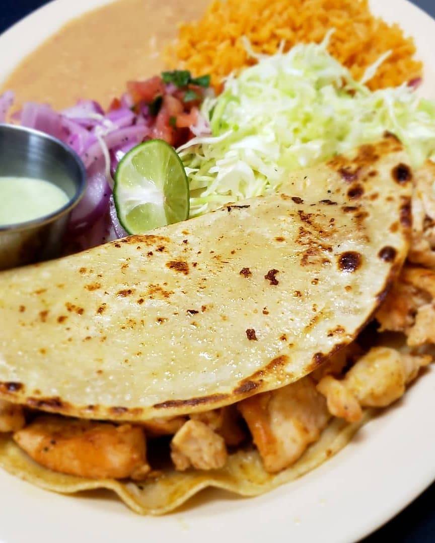 Mariscos Del Pacifico | restaurant | A6A, 17500 E Foothill Blvd, Fontana, CA 92335, USA | 9093571052 OR +1 909-357-1052