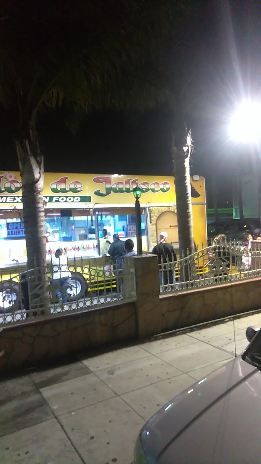 La Flor De Jalisco | restaurant | 2031 Macdonald Ave, Richmond, CA 94801, USA | 5102150240 OR +1 510-215-0240