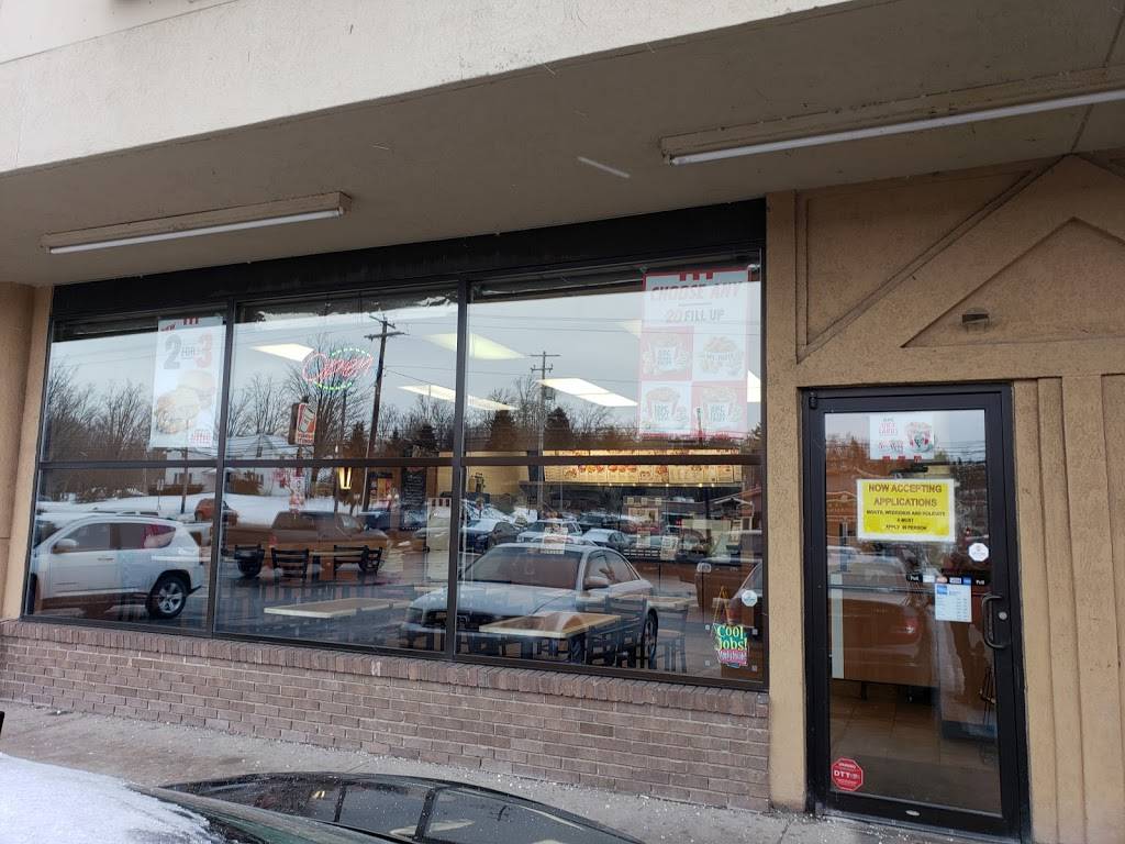 KFC | restaurant | HAMLIN SHOPPING CENTER, 569 Hamlin Hwy, Hamlin, PA 18427, USA | 5706890450 OR +1 570-689-0450