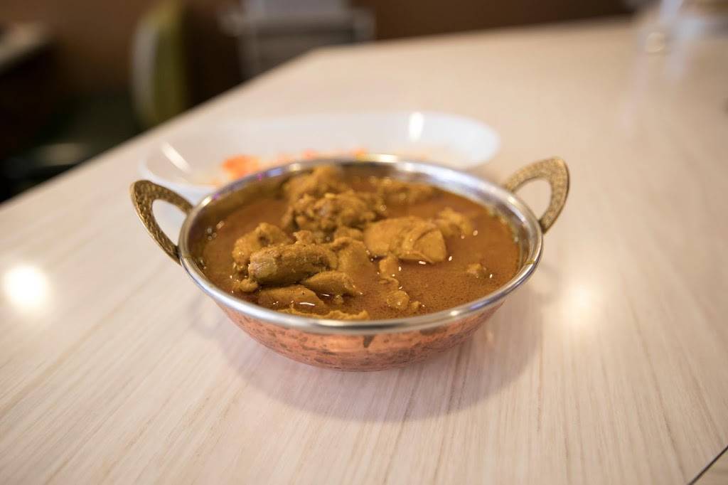 Hamro Restaurant | restaurant | 677 Northland Blvd, Cincinnati, OH 45240, USA | 5134295938 OR +1 513-429-5938