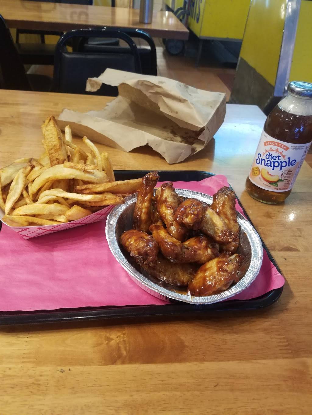 Golan Heights | restaurant | 2553 Amsterdam Ave, New York, NY 10033, USA | 2127957842 OR +1 212-795-7842