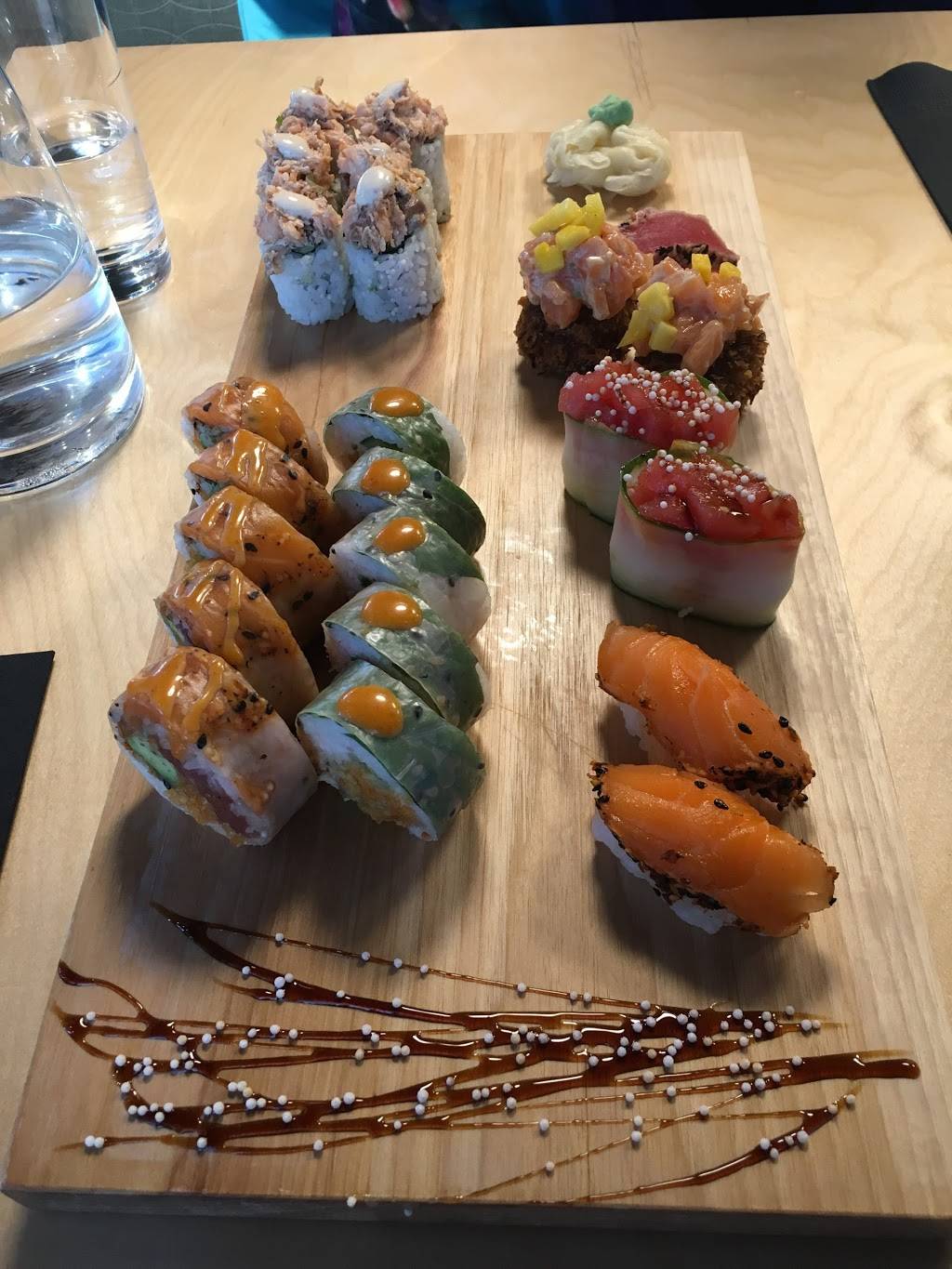 Sushi Taxi | restaurant | 1578 Rue King Ouest local 106, Sherbrooke, QC J1J 2C3, Canada | 8195653737 OR +1 819-565-3737