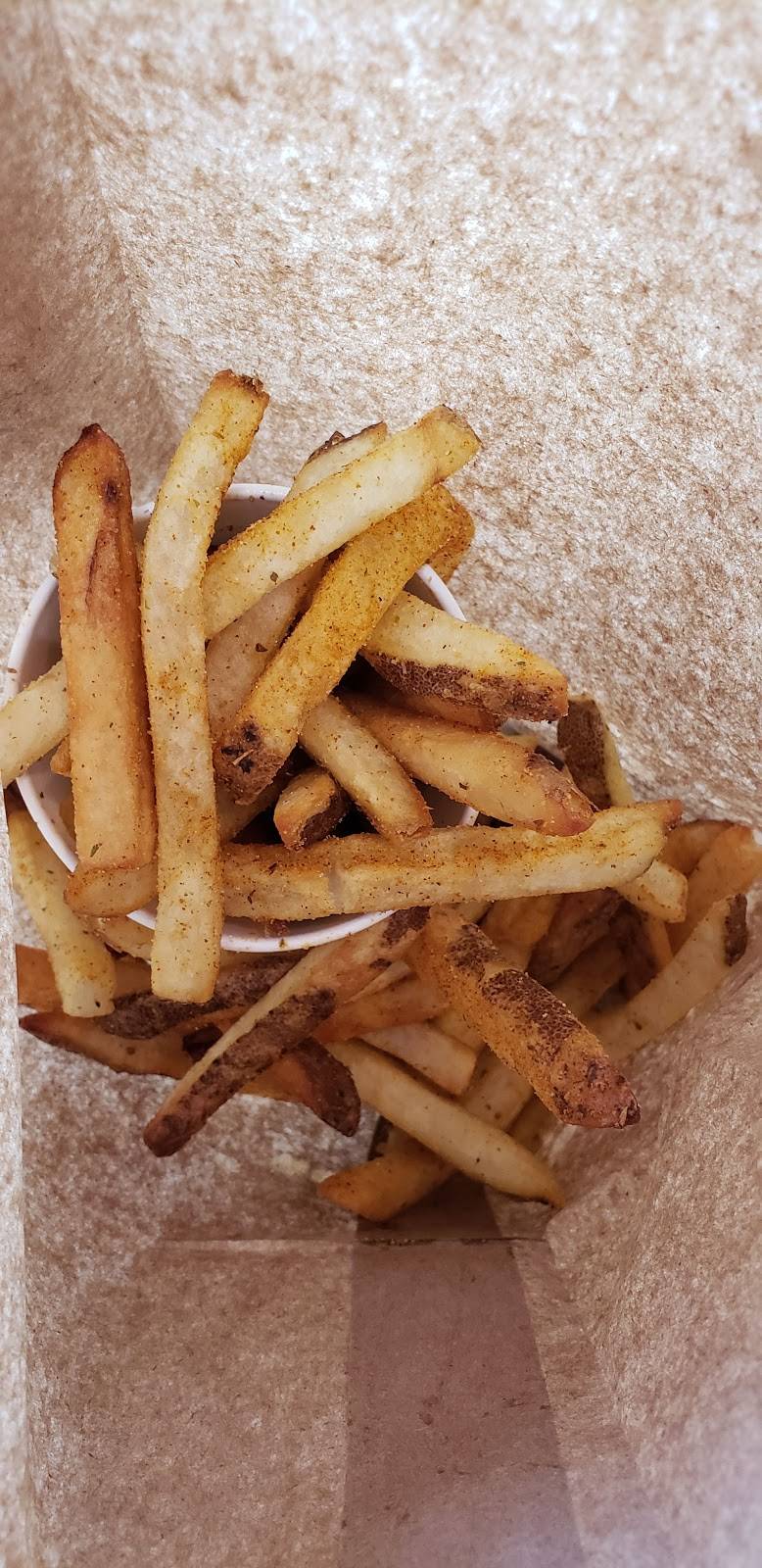 Five Guys | meal takeaway | 145 Town Centre Dr, Johnstown, PA 15904, USA | 8142627872 OR +1 814-262-7872