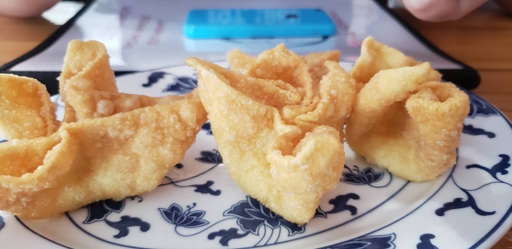 Golden Dragon - Bellevue | restaurant | 923 Galvin Rd S #107, Bellevue, NE 68005, USA | 4023159909 OR +1 402-315-9909