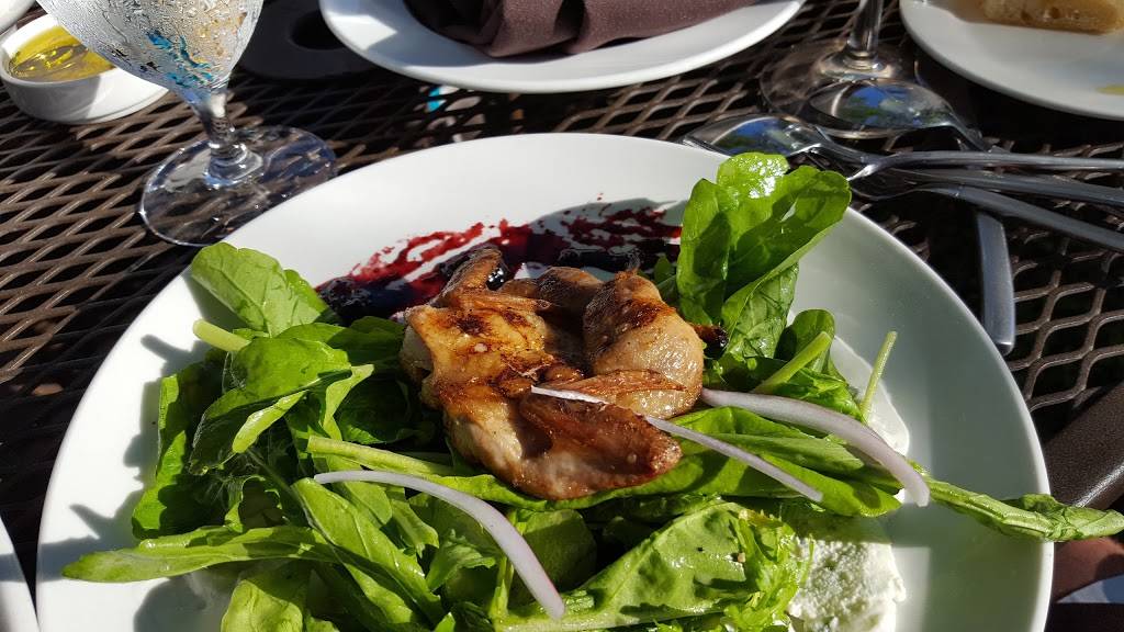 Saltus River Grill | restaurant | 802 Bay St ste c, Beaufort, SC 29902, USA | 8433793474 OR +1 843-379-3474