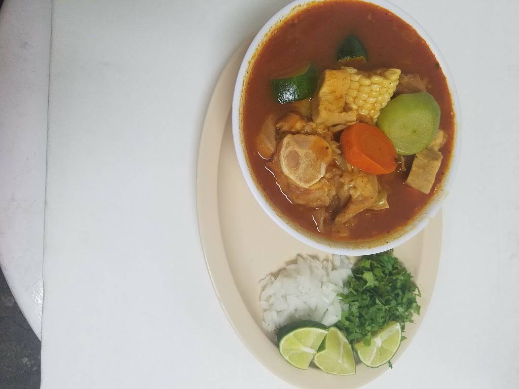 Restaurante Playa De Acapulco | restaurant | 10828 Atlantic Ave, Lynwood, CA 90262, USA | 3106353442 OR +1 310-635-3442