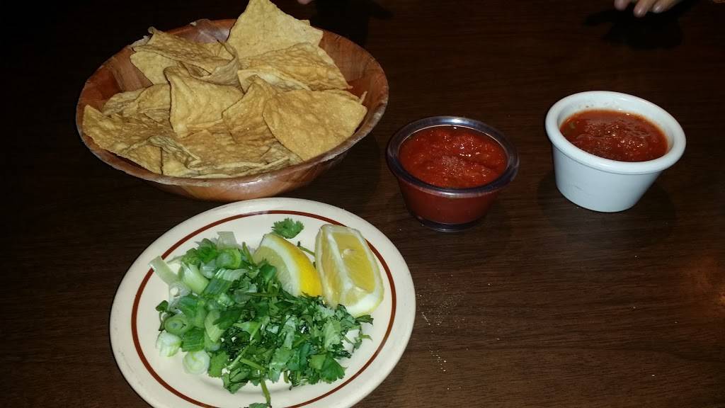 Fajardos Café LLC | restaurant | 6706 N 58th Dr, Glendale, AZ 85301, USA | 6239377757 OR +1 623-937-7757