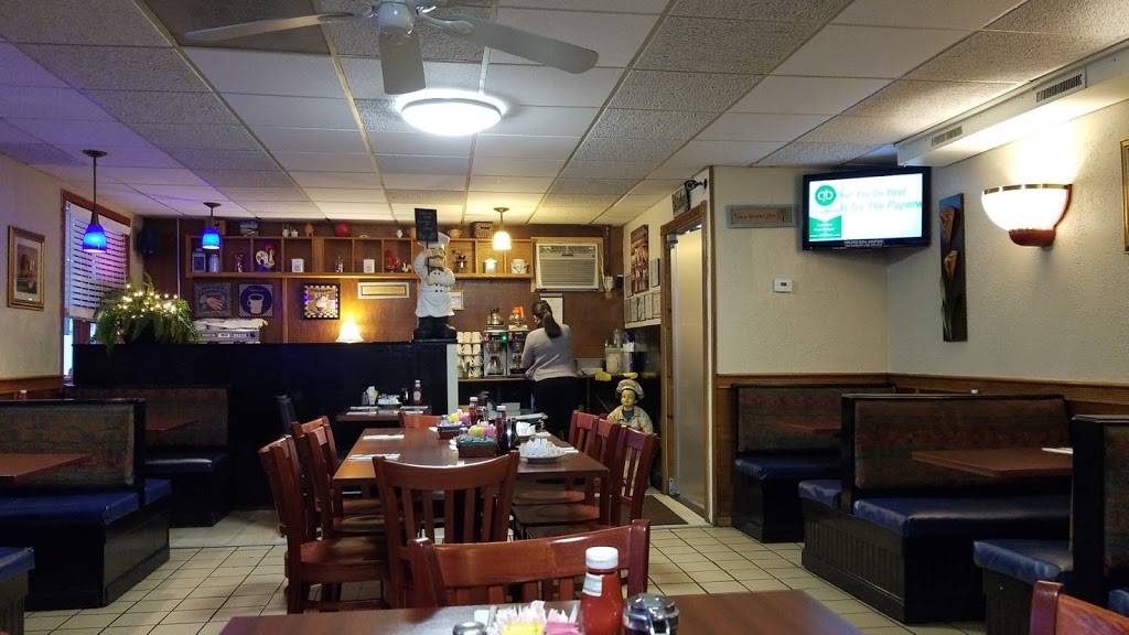 Country Chef Restaurant | restaurant | 139 Main St, Wilmington, MA 01887, USA | 9786589474 OR +1 978-658-9474