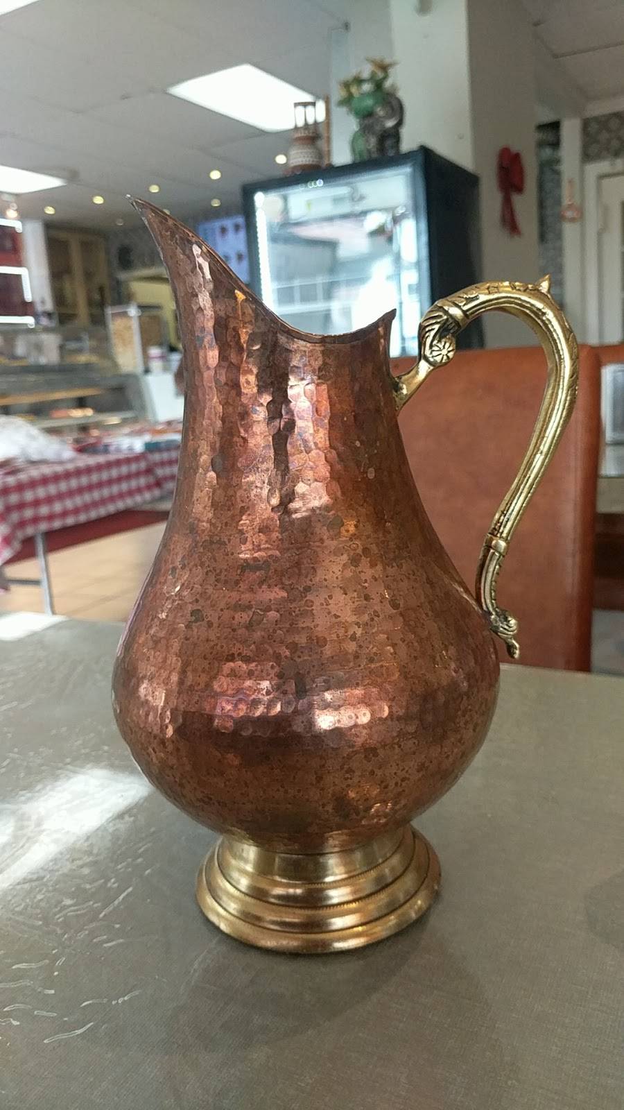 Standard Sweets and Restaurant | restaurant | 2877 Derry Rd E, Mississauga, ON L4T 1A6, Canada | 9056128381 OR +1 905-612-8381