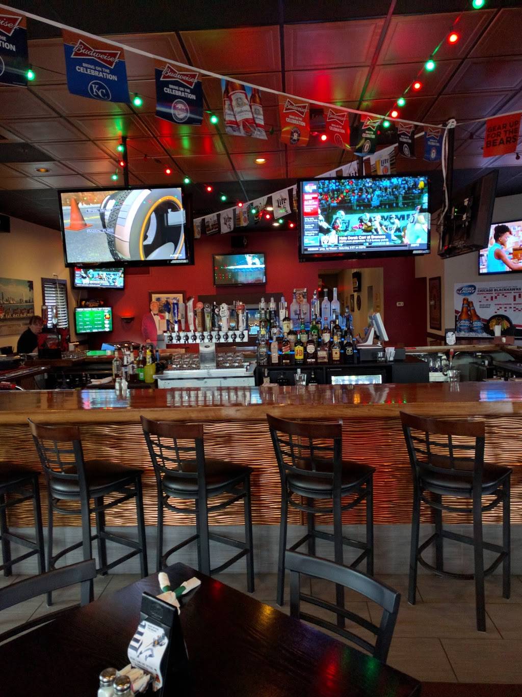 Mannys Ale House | restaurant | 683 St Charles Rd, Elmhurst, IL 60126, USA | 6306178700 OR +1 630-617-8700