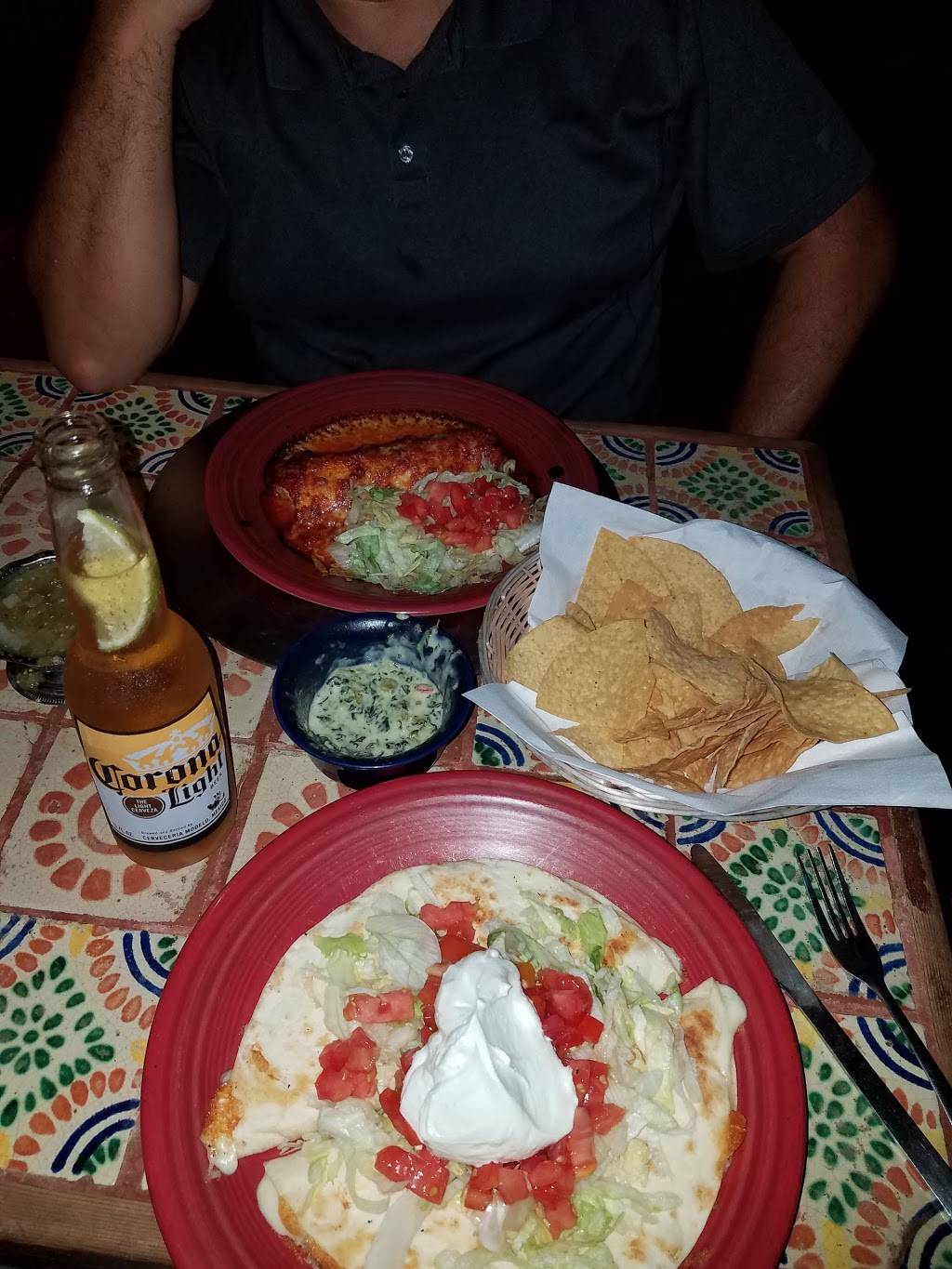 Chez Guevara Restaurant | restaurant | 8023 Kingston Pike, Knoxville, TN 37919, USA | 8656905250 OR +1 865-690-5250