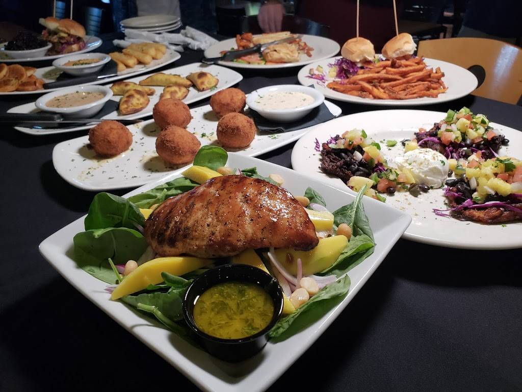 4th & Mill Local Bar & Grill | restaurant | 11260 Fourth St, Rancho Cucamonga, CA 91730, USA | 9097589115 OR +1 909-758-9115