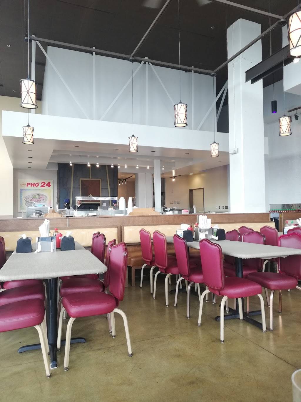 PHO 24 | restaurant | 6050 Roswell Rd NE #100, Sandy Springs, GA 30328, USA | 6789499526 OR +1 678-949-9526