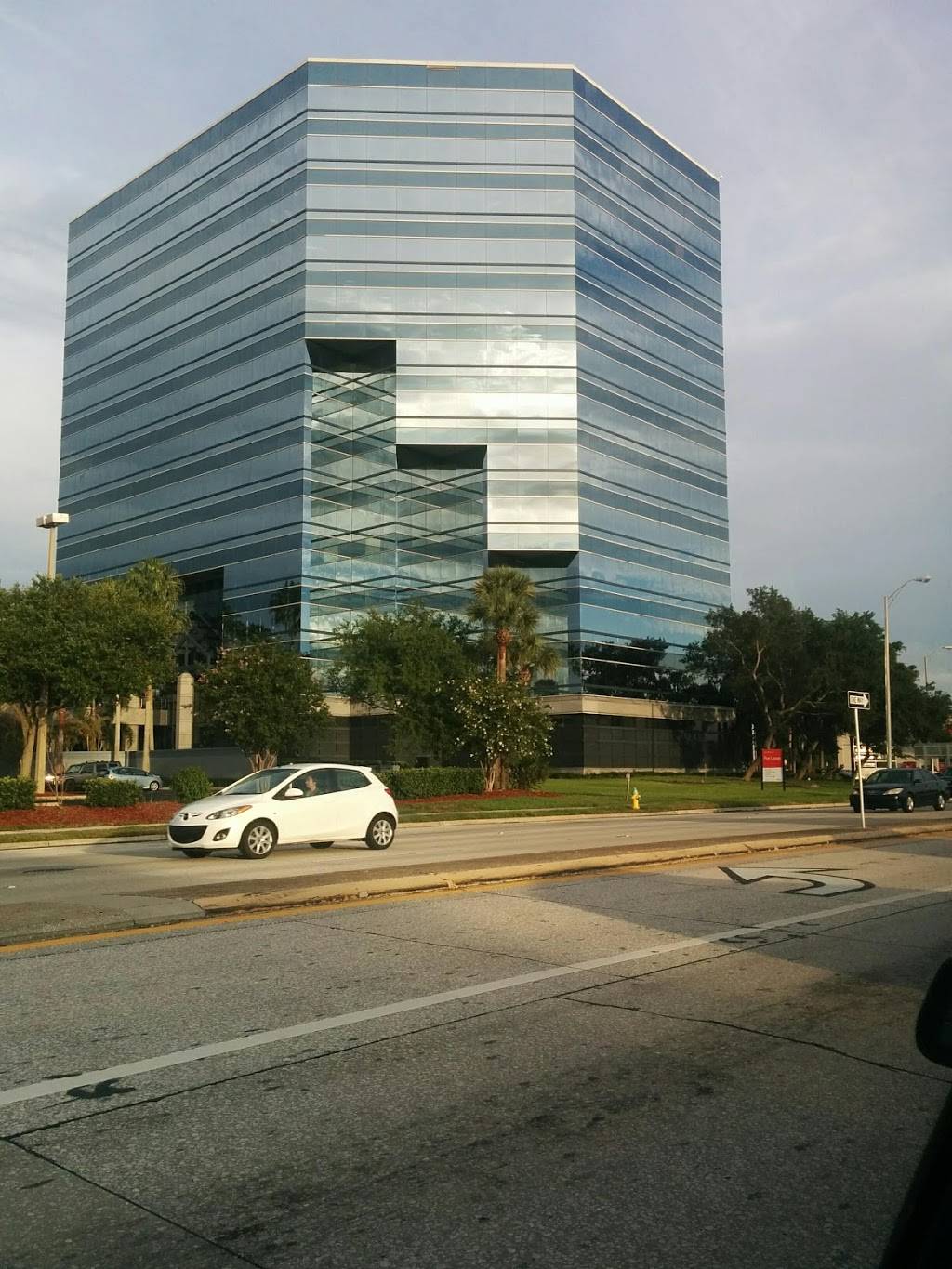 La Casa Catracha | restaurant | 120 N Dale Mabry Hwy, Tampa, FL 33609, USA | 8135127924 OR +1 813-512-7924