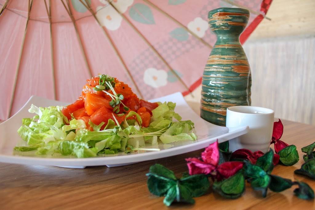 Hollywood Sushi | restaurant | 7077 Sunset Blvd, Los Angeles, CA 90028, USA | 3238484226 OR +1 323-848-4226