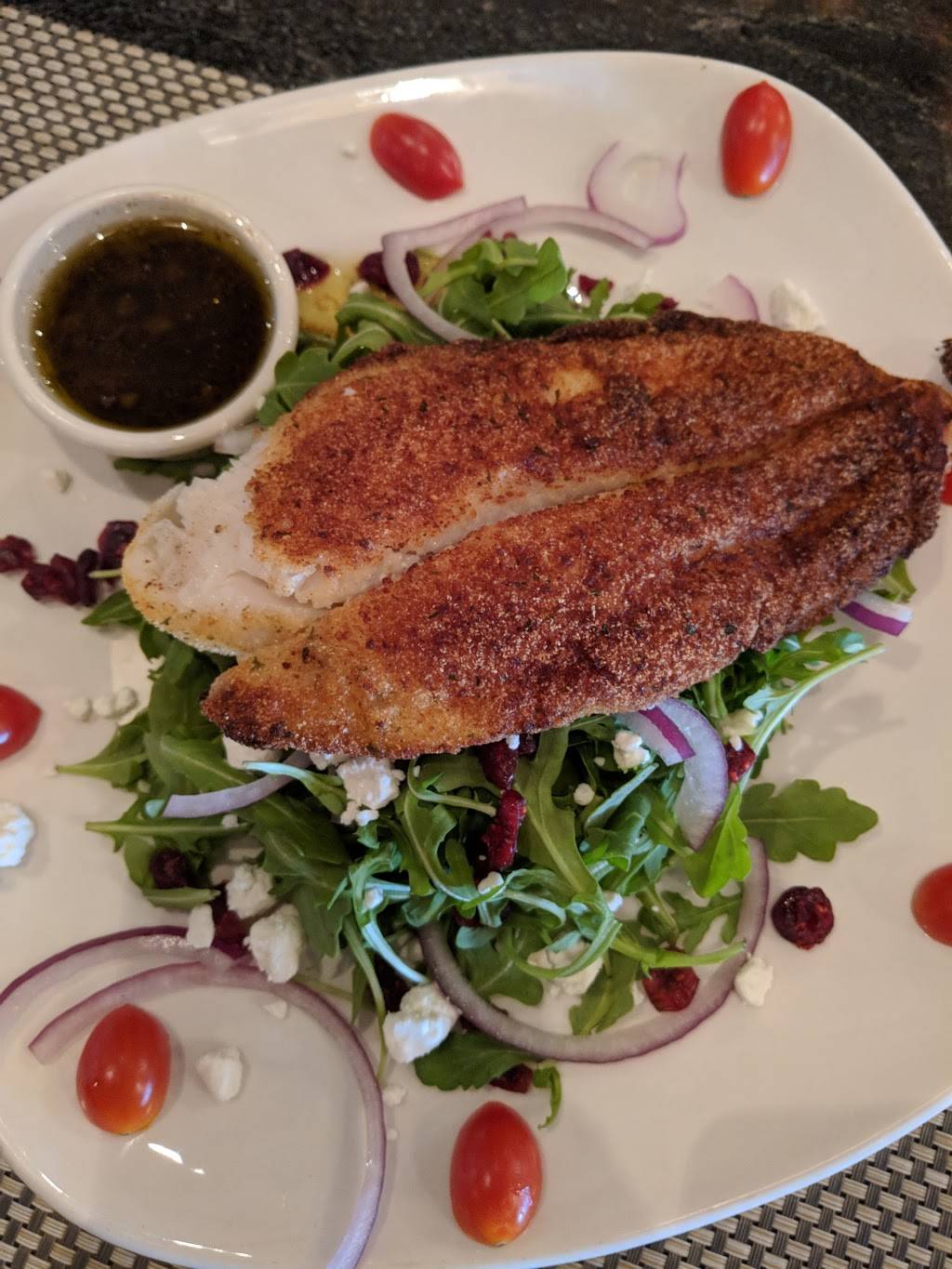 PETES Saloon & Restaurant | restaurant | 8 W Main St, Elmsford, NY 10523, USA | 9145929849 OR +1 914-592-9849