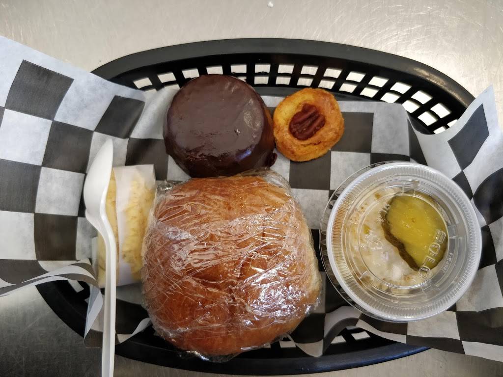 Sally Bells Kitchen Inc | restaurant | 2337 W Broad St, Richmond, VA 23220, USA | 8046442838 OR +1 804-644-2838