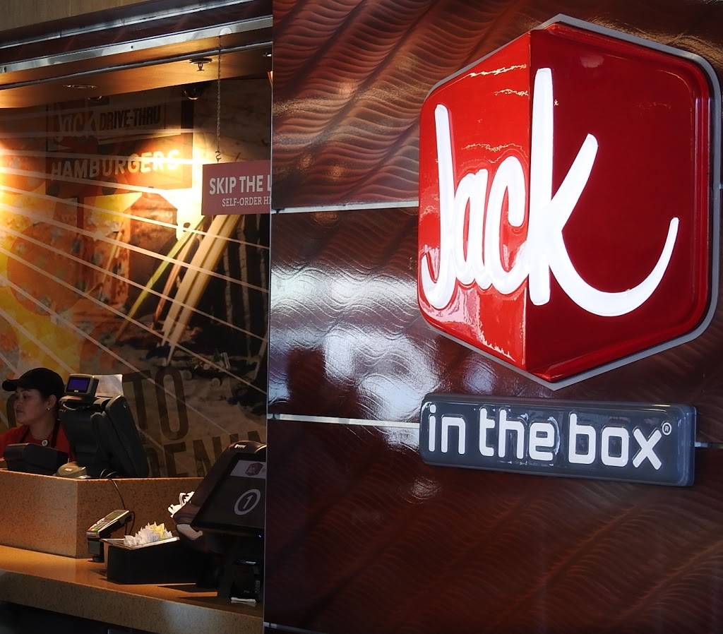 Jack in the Box | restaurant | Terminal 1 West Space 1024, San Diego, CA 92101, USA | 6192970095 OR +1 619-297-0095