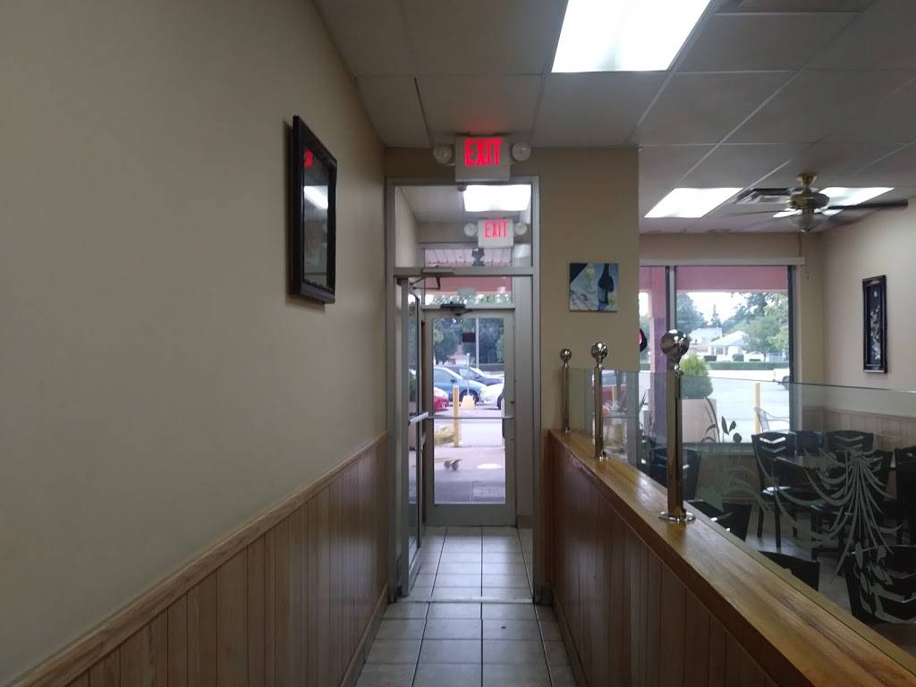 China Bay | restaurant | 6820 Biddulph Ave, Cleveland, OH 44144, USA | 2164592222 OR +1 216-459-2222