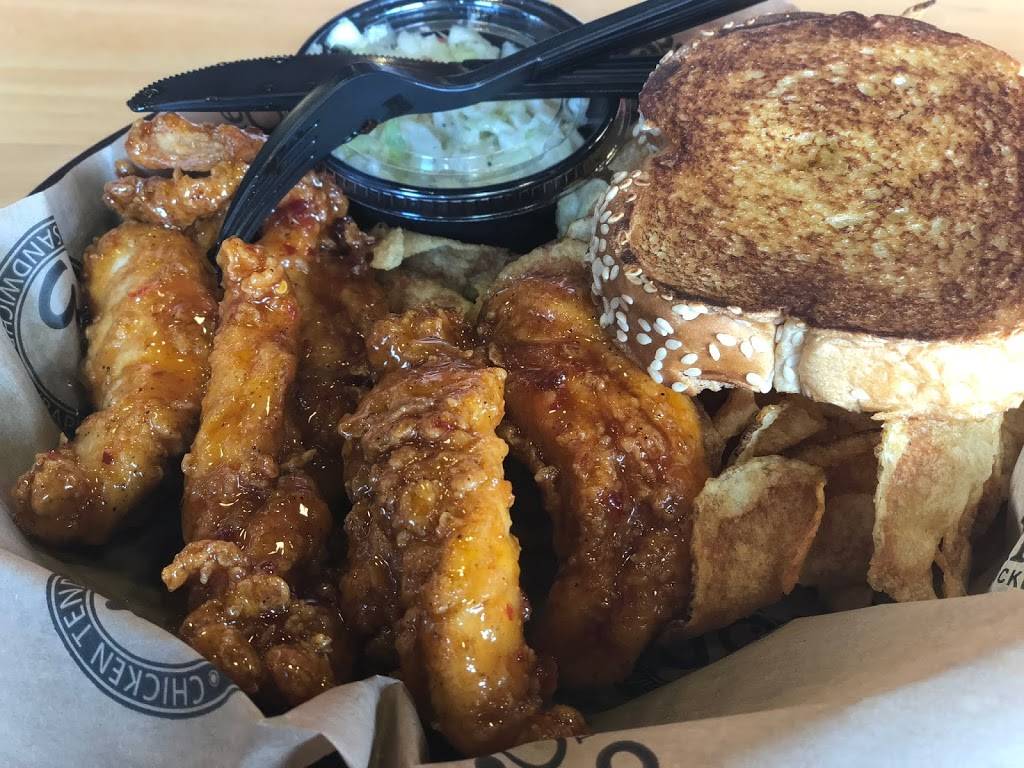 Huey Magoo’s Chicken Tenders - Ocoee | restaurant | 10341 W Colonial Dr Suite 10, Ocoee, FL 34761, USA | 4073959686 OR +1 407-395-9686