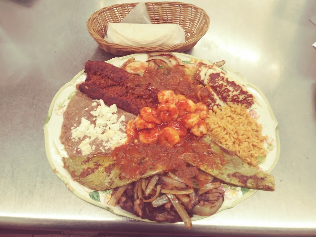 Fiesta Imperial | restaurant | 242 S Bradford Ave, Placentia, CA 92870, USA | 7149937881 OR +1 714-993-7881